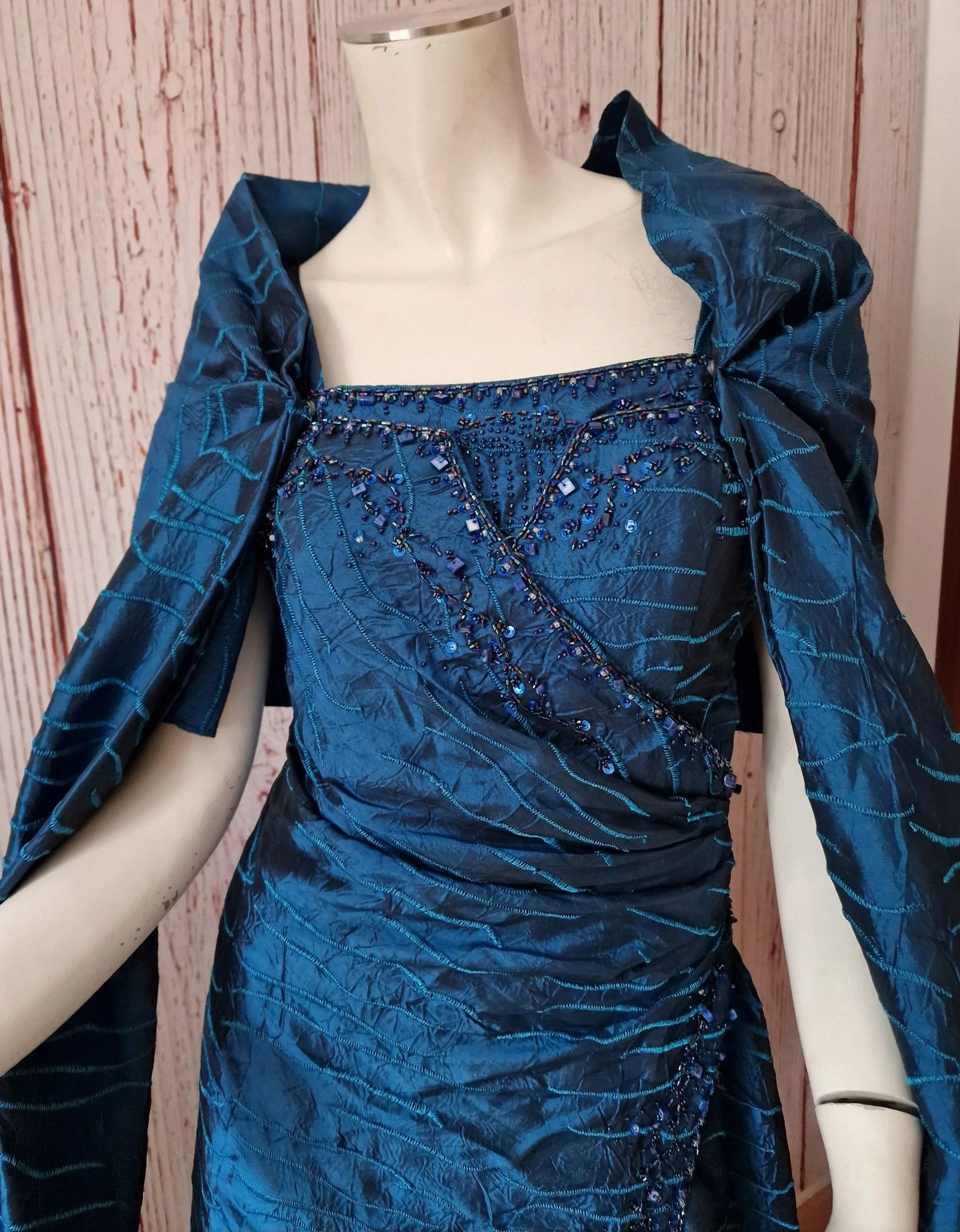 Vestido de Festa Solto Koton Azul Elétrico com Lenço - Tamanho P – photo 2